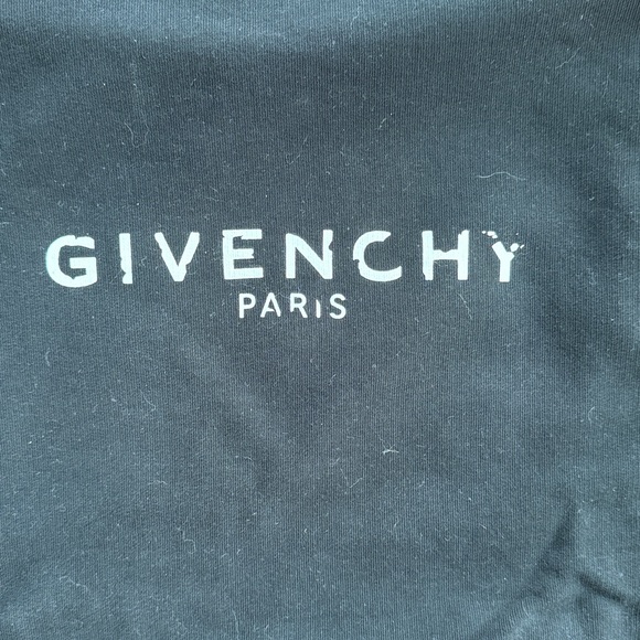Givenchy Black Logo Cropped Sweatshirt - Picture 2 of 4